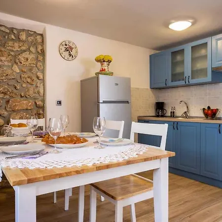 Holiday home In - Insel Krk 47398